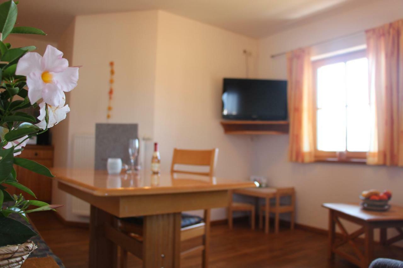 Ferienhof Off Sindelsdorf Εξωτερικό φωτογραφία